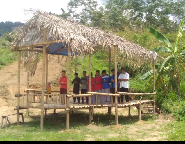 85 Gambar Rumah Gubuk Bambu Gratis Terbaik